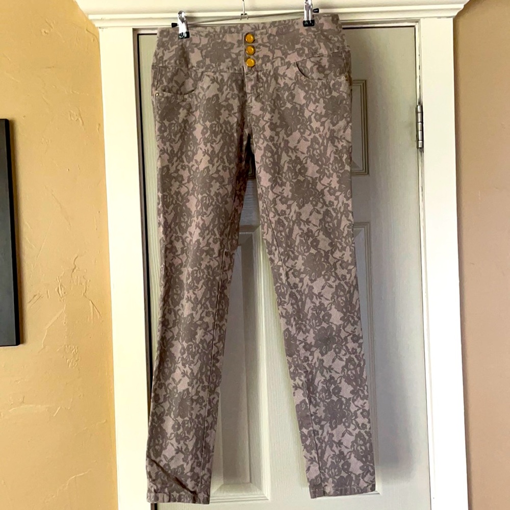 Cute printed pants